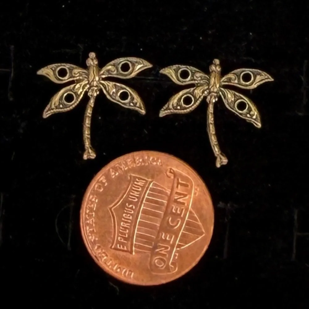 Vintage antique style, aged goldtone Dragonfly Pierced Stud Earrings